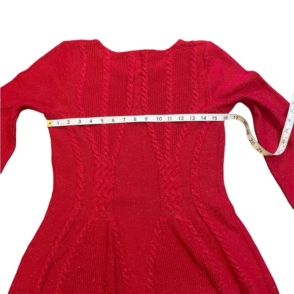 Women's Red Sweater - Picture 5 of 9